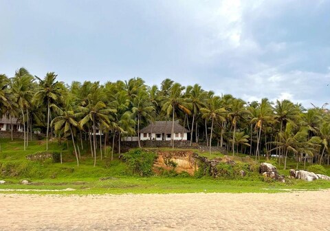Karikkathi Beach House Kovalam