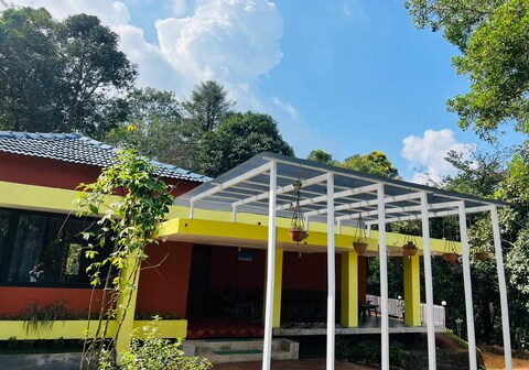 Casita Chain Tree Bungalow