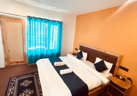 The Lossar Residency