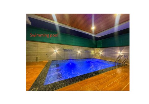 SunshineVilla Igatpuri fog County 4BHK Villa with Pvt Pool and Garden