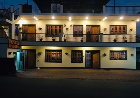 IMPERIAL COTTAGE HILL BUNK OOTY