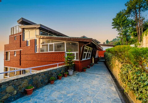 StayVista at Cheerio @ Elysium Estate