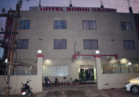 Hotel Bodhi Grand