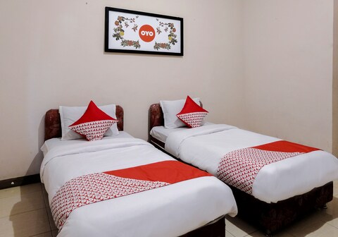 OYO 563 Damar Mas Resort Lereng Kelud