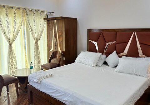 Ayush Retreat Resort