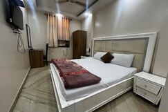 Hotel Poonam International, Delhi Hotel Poonam International, Delhi