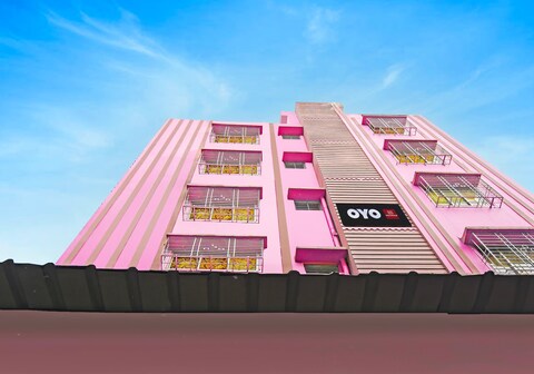 Hotel O Quest International