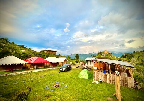 Himalyan Wild Trails Cafe and Luxury Family Camping