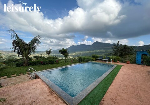 Stay Leisurely Glass and Clay Retreat, Pawna Lake