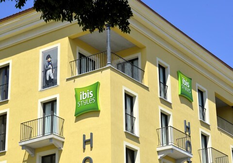 IBIS STYLES AJACCIO NAPOLEON