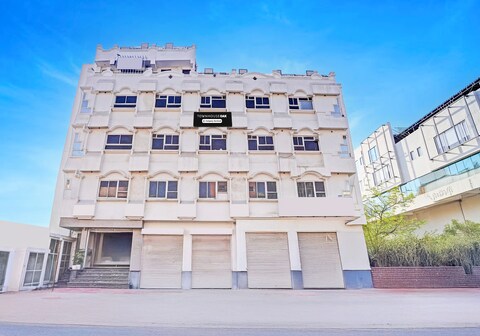 Super Townhouse Oak Nirman Nagar Mansarovar Formerly The Tulip Regency