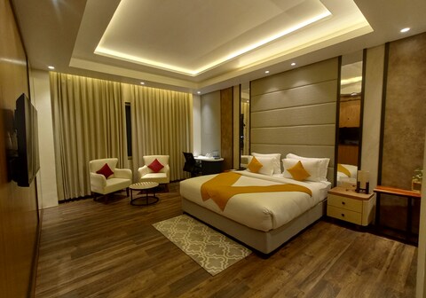 The White IBIS A Boutique Hotel