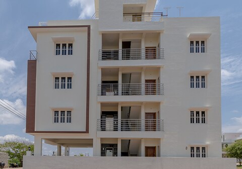 Holiday Stay Inn Serviced Apartments