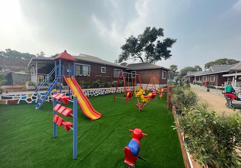 Prathamesh Valley Resort Mahabaleshwar