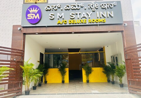 Hotel SM Stay INN