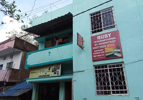 Ruby International Ac Dormitory