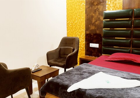 THE RAJMANI MOTEL PHAGWARA CITY