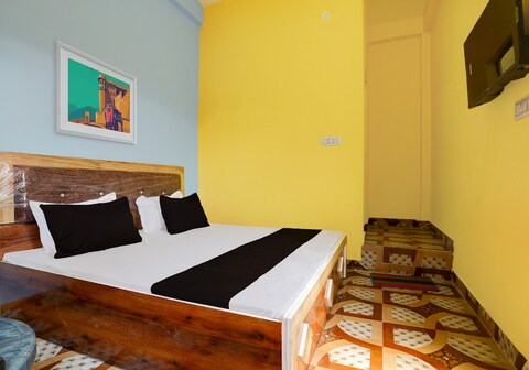 SPOT ON DREAM PALACE HOTEL