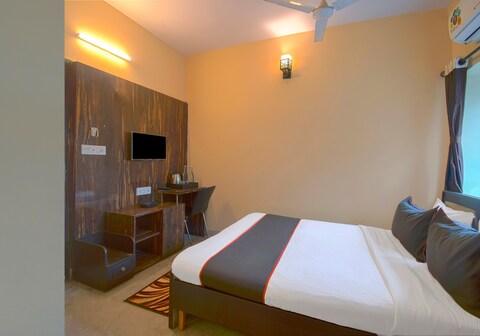 Collection O Bricks Inn Hazra Road Near Birla Mandir