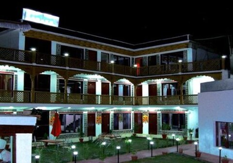 Hotel The Ladakh