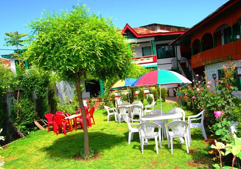 Hotel New Green View-I