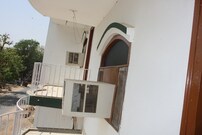 Rainbow Guest House, Bodhgaya Rainbow Guest House, Bodhgaya
