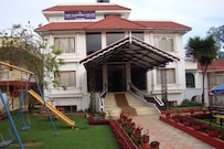 Hotel Sapphire Grand, Ooty Hotel Sapphire Grand, Ooty