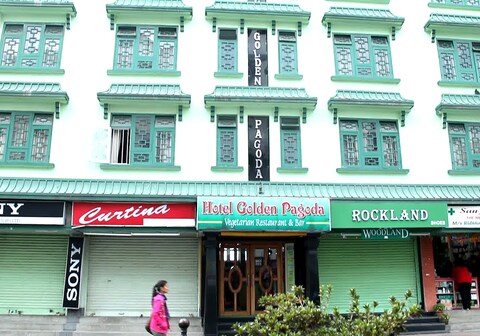 Hotel Golden Pagoda