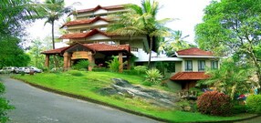 Green Gates Hotel, Wayanad Green Gates Hotel, Wayanad