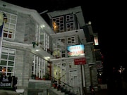 Hotel Surabhi, Manali Hotel Surabhi, Manali