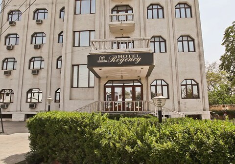 Hotel Regency
