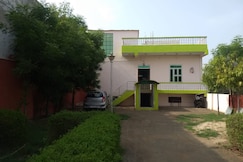 Hotel Keshav Guest House, Dausa