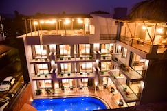 Caravan Baga Aqua Resort, Goa