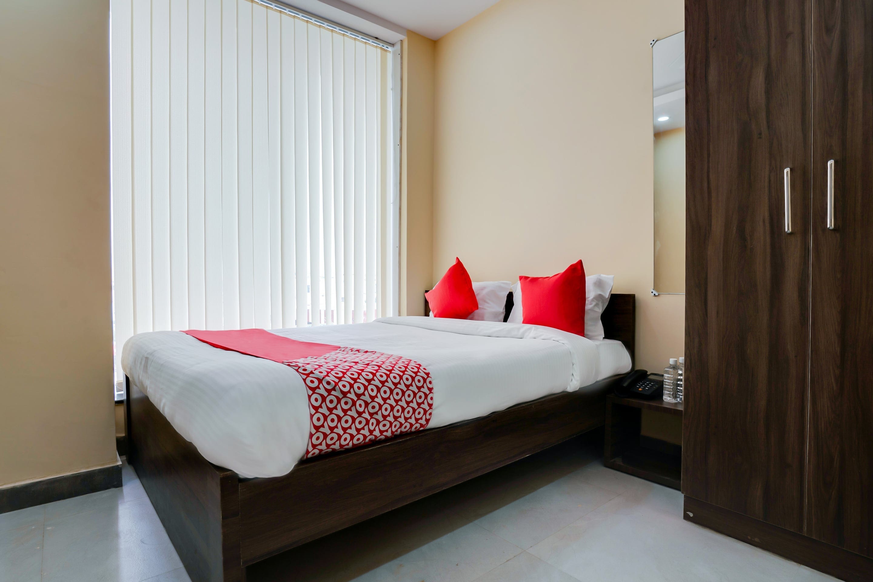 Hotel O Alekhya Residency Cafe Bahar - Tap to explore photos