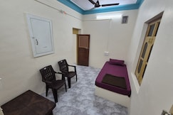 New Sri Krishna Lodge, Adoni