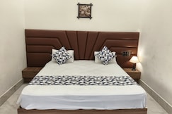 Hotel Modi Palace, Chanderi MP, Chanderi