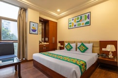 Treebo Royal Star, Delhi