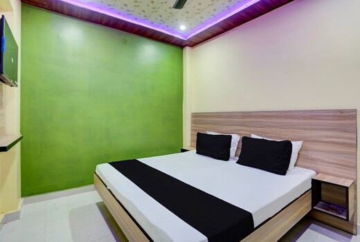 Hotel O Siya Town