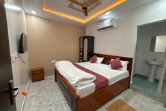 Hotel O The Q Banquet & Restaurant, Ranchi