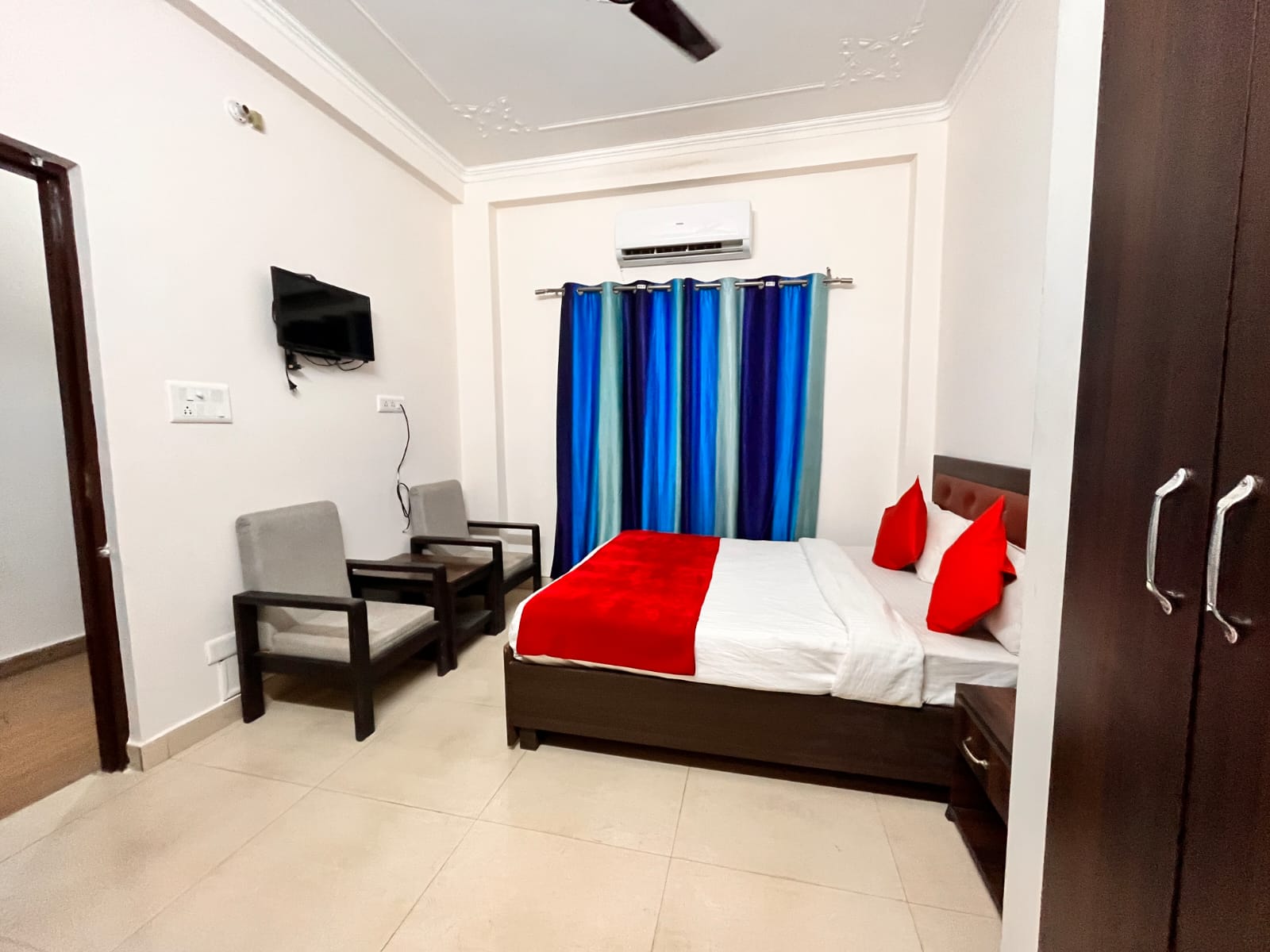 Hotel Pantao Stays Tapovan - Tap to explore photos