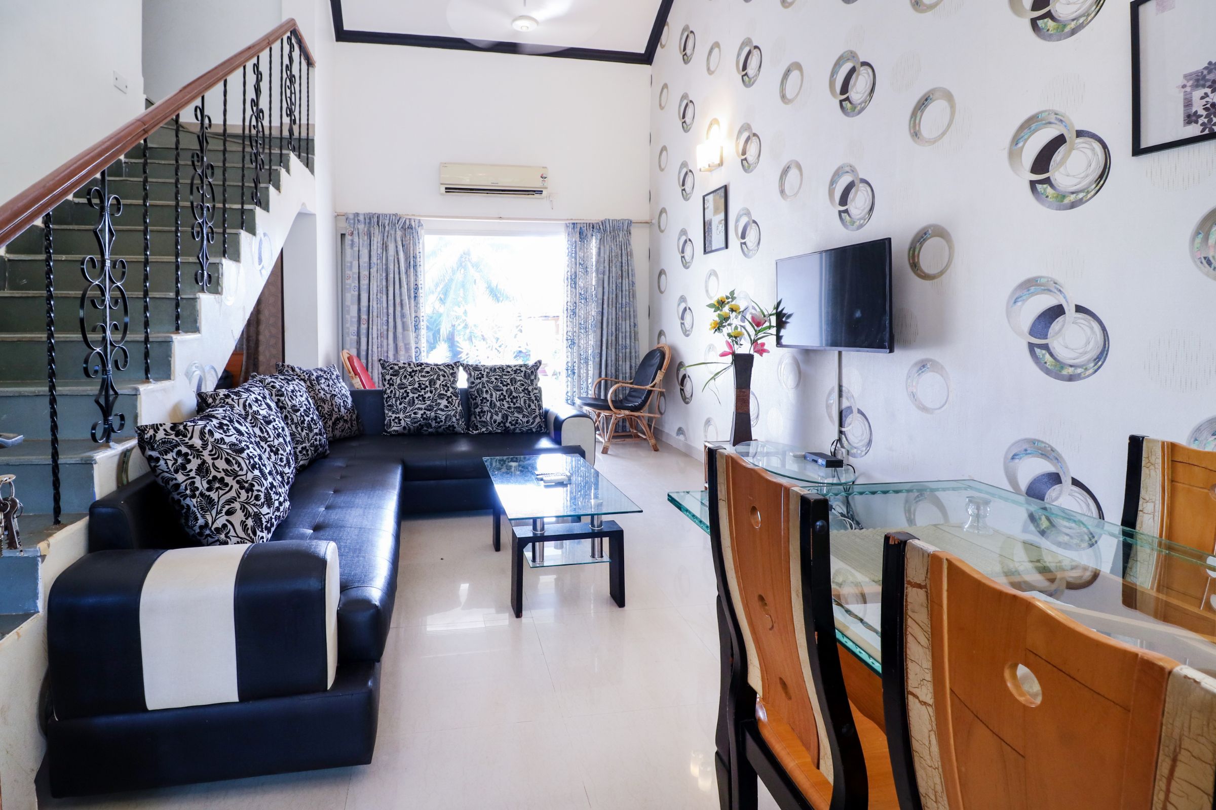Anjuna Villa 32 | Entire 3 BHK Villa - Tap to explore photos