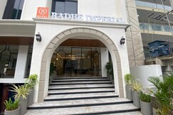 Hotel Raadhe Imperial, Hyderabad