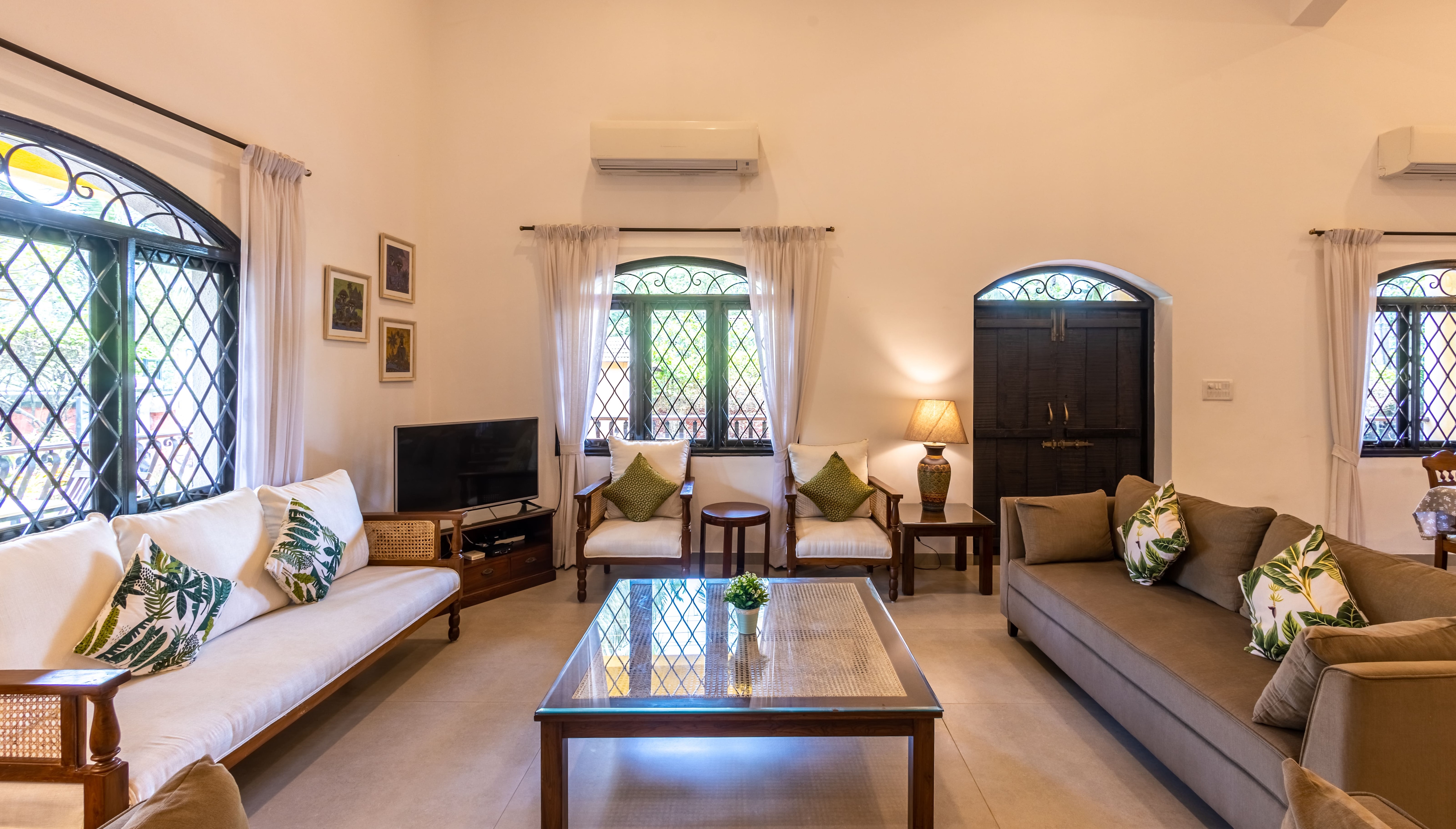 Rainforest - Candolim Villas 11BHK - Tap to explore photos