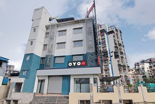 Hotel O Nirsukh Palace