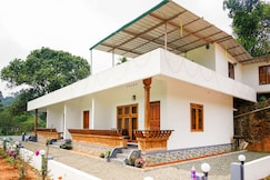 Wild Mist | Rooms in a Homestay, Munnar