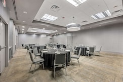 DoubleTree Suites by Hilton Hotel Huntsville South, Limestone