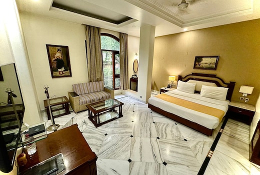 Florence Inn - Karol Bagh Metro
