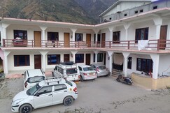 Shiv Someshwar Homestay By StayApart, Yamunotri