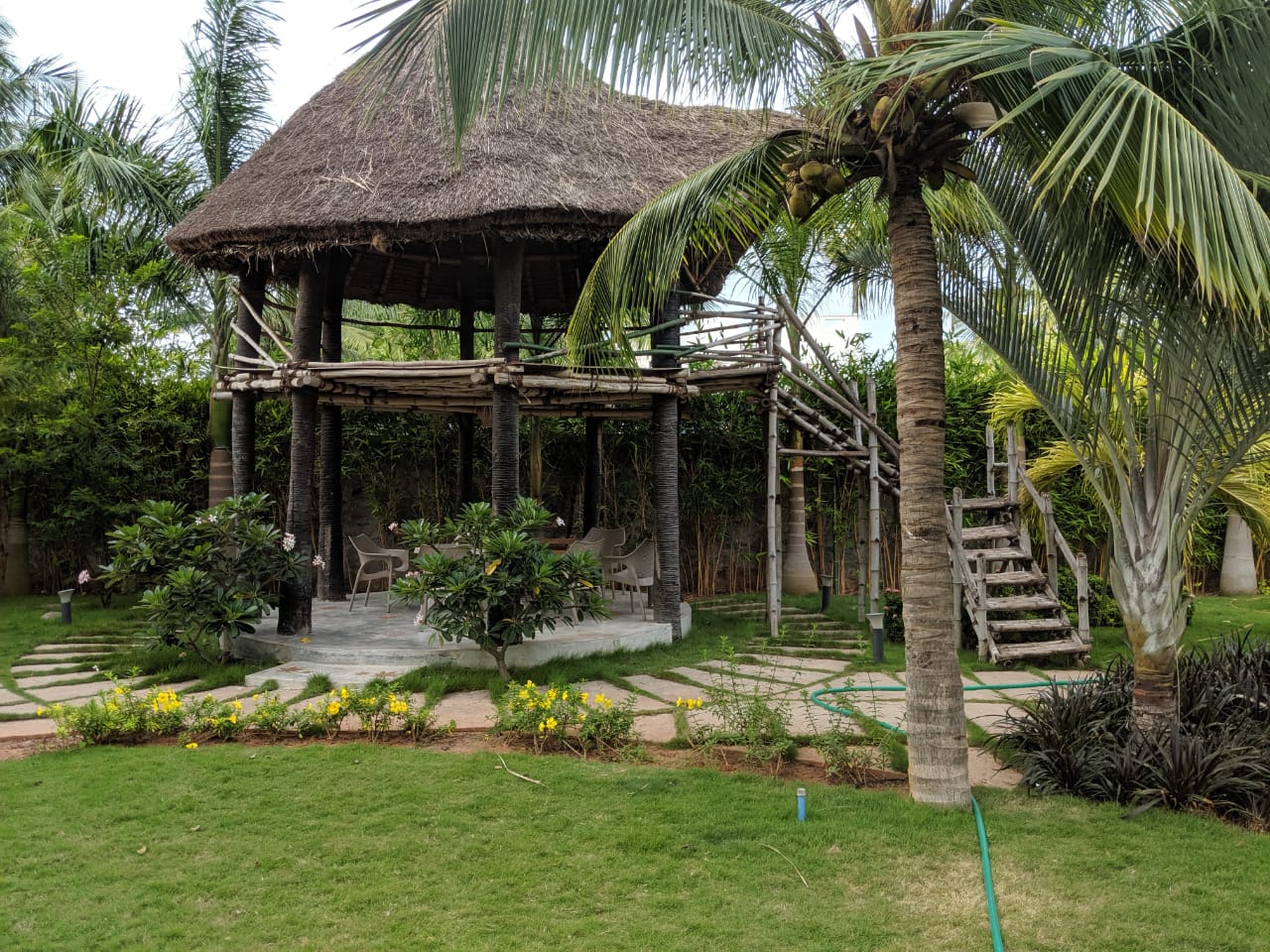 Coco Retreat Farm Mahabalipuram INR 48 OFF ( ̶8̶0̶0̶ ) Farm House Price