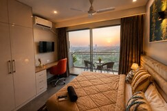 Mulberry retreat, Noida